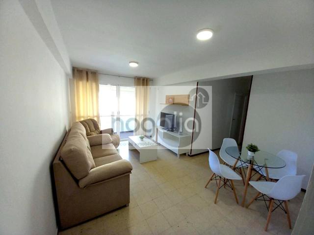Piso en alquiler en Sevilla de 80 m2 photo 0
