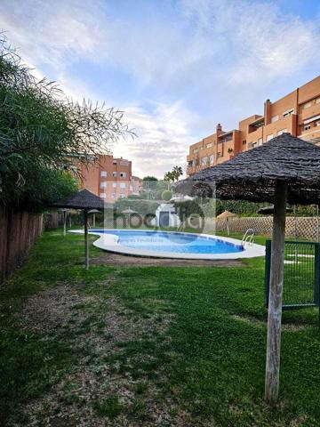 Piso en venta en Camas de 98 m2 photo 0