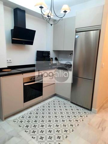 Piso en alquiler en Sevilla de 112 m2 photo 0