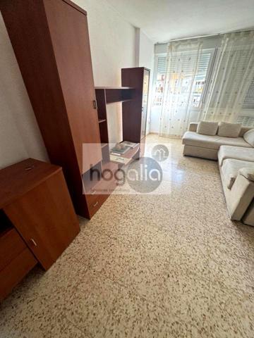 Piso en alquiler en Sevilla de 96 m2 photo 0