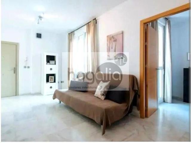 Piso en alquiler en Sevilla de 56 m2 photo 0