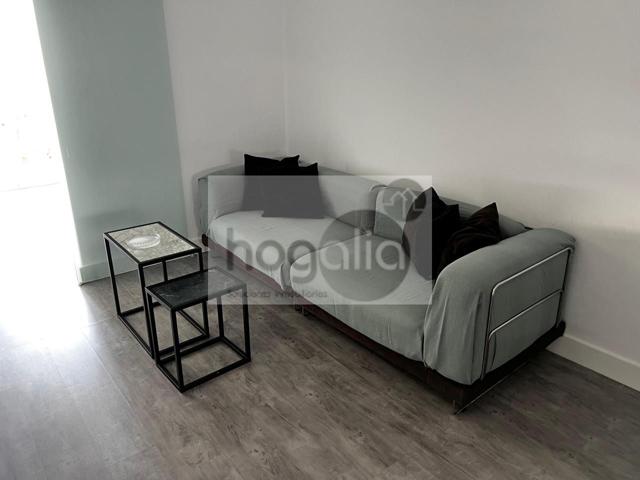 Piso en alquiler en Sevilla de 45 m2 photo 0