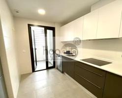 Piso en alquiler en SEVILLA de 83 m2 photo 0