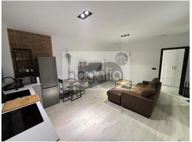 Piso en alquiler en Sevilla de 54 m2 photo 0