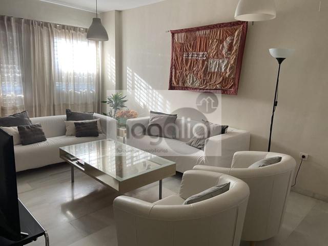 Piso en alquiler en Sevilla de 110 m2 photo 0