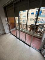 Piso en venta en Sevilla de 184 m2 photo 0