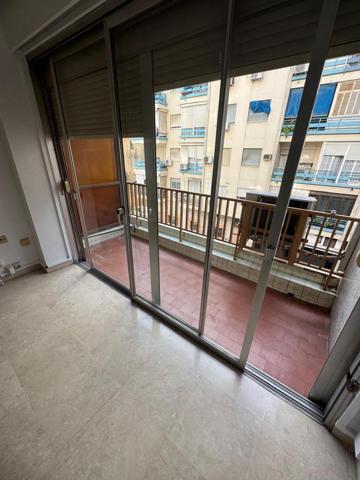 Piso en venta en Sevilla de 184 m2 photo 0