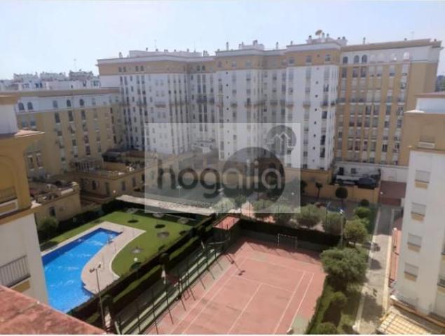 Piso en alquiler en Sevilla de 105 m2 photo 0