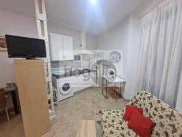 Estudio en alquiler en Sevilla de 50 m2 photo 0