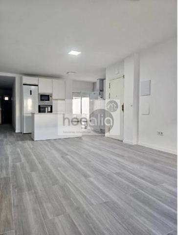 Piso en alquiler en Sevilla de 80 m2 photo 0