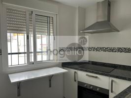 Piso en alquiler en Sevilla de 85 m2 photo 0