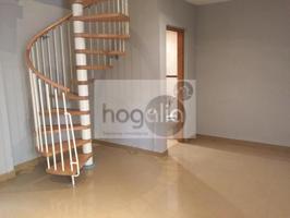 Dúplex en alquiler en Sevilla de 68 m2 photo 0