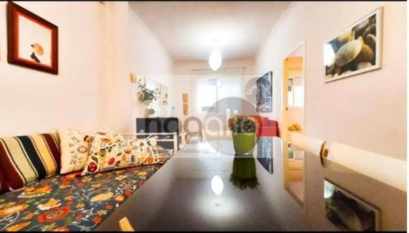 Piso en alquiler en Sevilla de 60 m2 photo 0