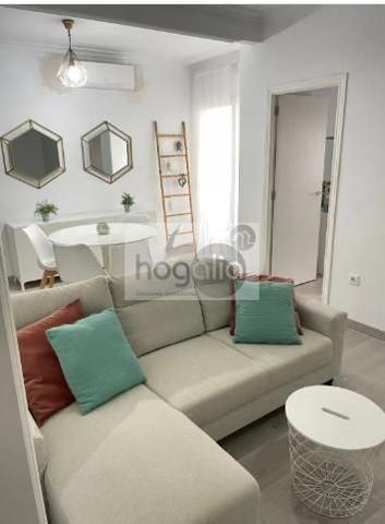 Piso en alquiler en Sevilla de 75 m2 photo 0