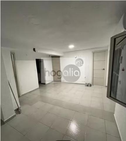 Piso en alquiler en Sevilla de 50 m2 photo 0