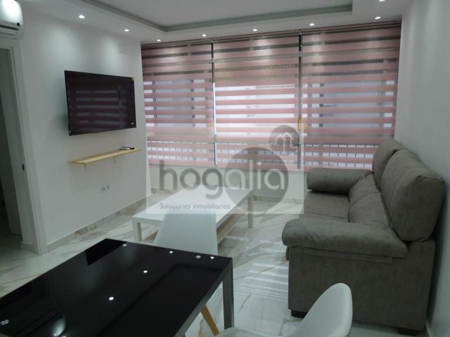 Piso en alquiler en Sevilla de 69 m2 photo 0