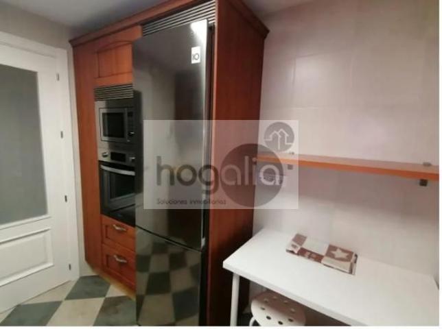 Piso en alquiler en Sevilla de 110 m2 photo 0