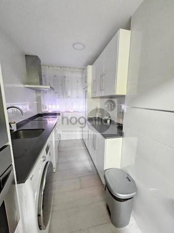 Piso en alquiler en Sevilla de 85 m2 photo 0