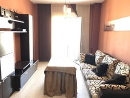 Estudio en venta en Dos Hermanas de 50 m2 photo 0