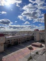 Piso en alquiler en Dos Hermanas de 121 m2 photo 0