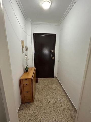 Piso en alquiler en Dos Hermanas de 65 m2 photo 0