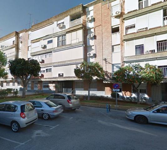 Piso en venta en Dos Hermanas de 68 m2 photo 0