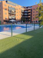 Piso en alquiler en Montequinto de 111 m2 photo 0