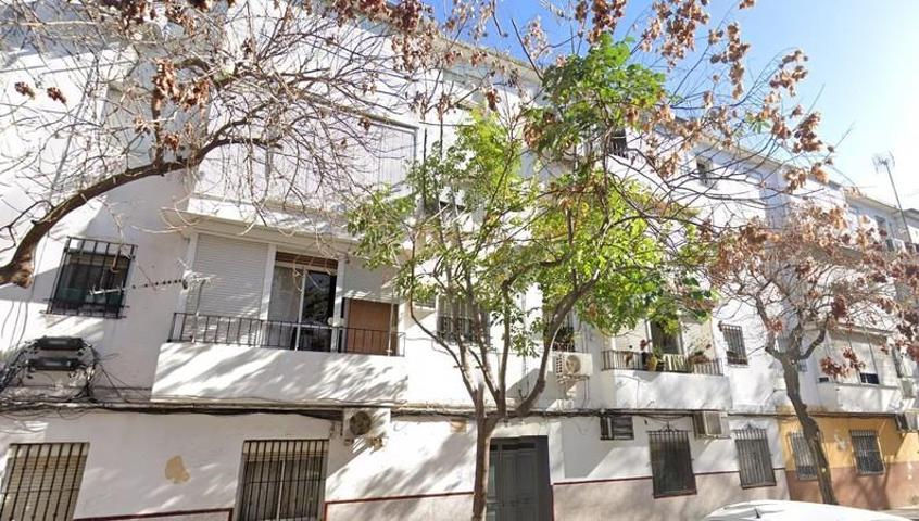 Piso en venta en Sevilla de 46 m2 photo 0