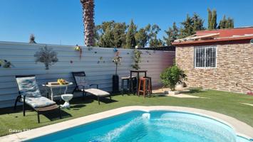 Casa - Chalet en venta en Dos Hermanas de 100 m2 photo 0