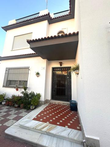 Casa Zona Avenida de la Marina photo 0