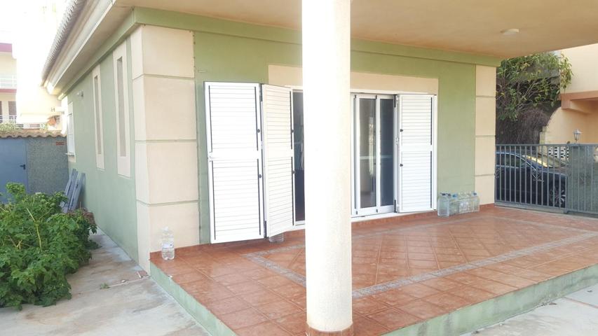 Casa - Chalet en venta en Sueca de 143 m2 photo 0