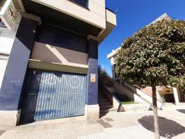 OFICINA EN ALQUILER photo 0