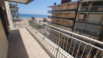 Piso en venta en Gandia de 96 m2 photo 0