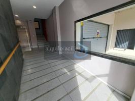 PISO EN VENTA EN FIGUERES CON PISCINA COMUNITARIA photo 0