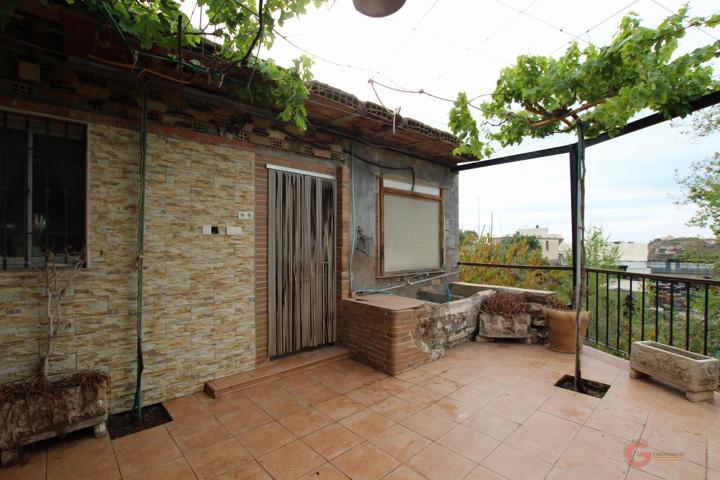 Casa En venta en Centro, Molvízar photo 0