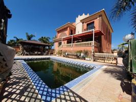 Casa De Campo En venta en Playa Granada, Motril photo 0