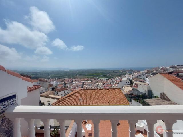 Casa En venta en Casco Histórico, Salobreña photo 0