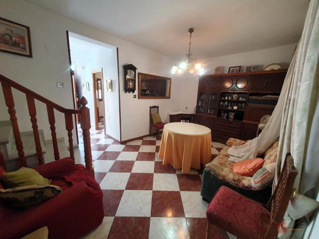 Casa En venta en Centro, Vélez De Benaudalla photo 0