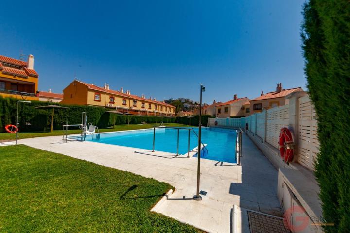 Casa En venta en Playa, Salobreña photo 0