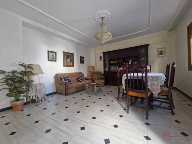 Casa En venta en Centro, Molvízar photo 0