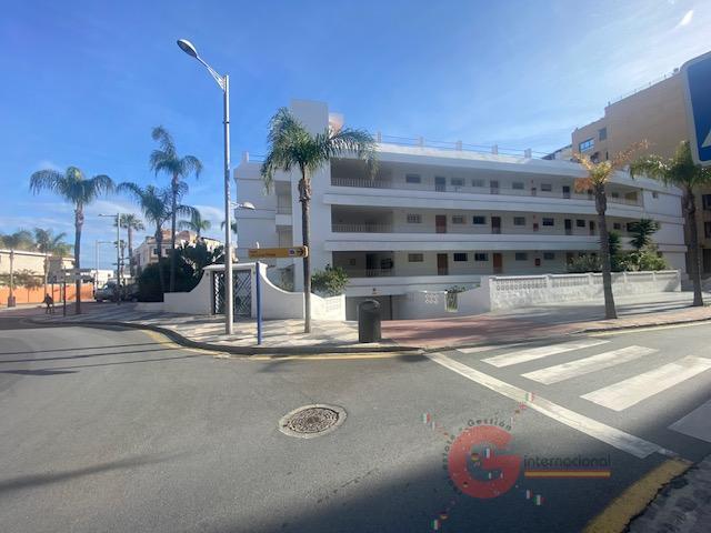 Piso En venta en Avenida Juan Carlos I, Almuñécar photo 0