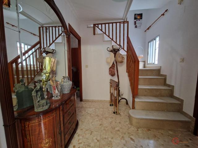 Casa En venta en Centro, Molvízar photo 0