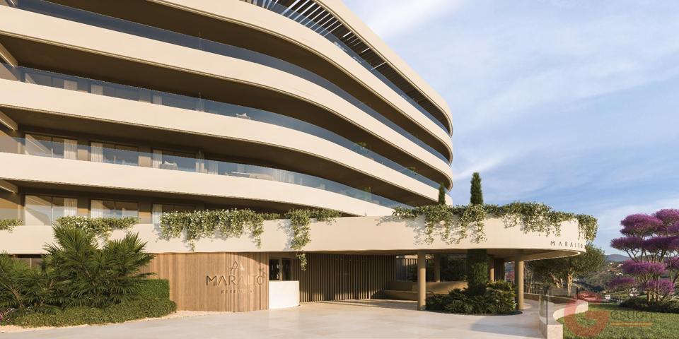 Piso En venta en Puerto, Estepona photo 0