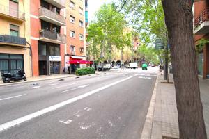 Parking En venta en El Camp De L´arpa Del Clot, Barcelona photo 0
