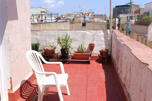 Piso En venta en El Raval, Barcelona photo 0