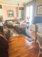 Oportunidad Única en el Eixample: 120 m2 de Diseño, Confort y Ubicación Privilegiada photo 0