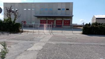 Nave Industrial en venta en Marchena de 4044 m2 photo 0