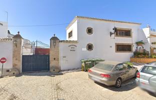 Local en venta en Villanueva del Ariscal de 1031 m2 photo 0