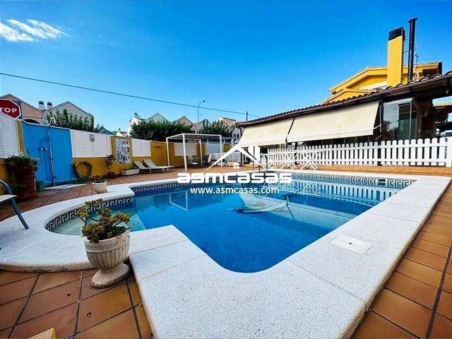 Villa en perfecto estado para entrar a vivir photo 0