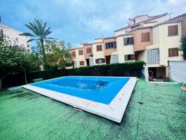 Adosado semireformado con piscina en la zona del Eurosol photo 0